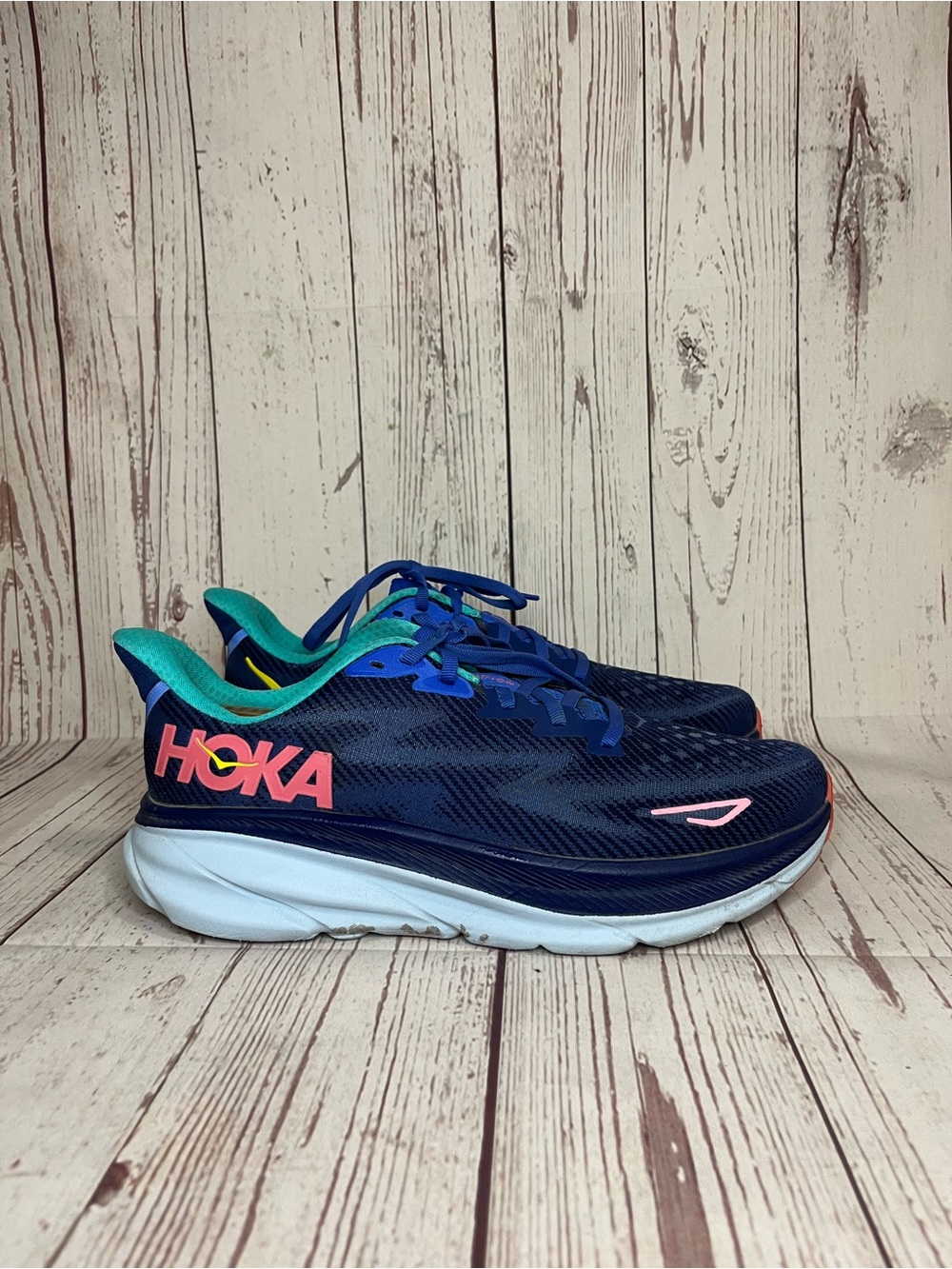 Hoka One One Clifton 9 Women's Size 9B Bellwether Blue Running Shoes